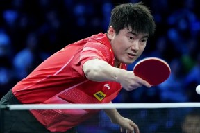 爱游戏正版-乒乓球锦标赛上演强强对话，江南霹雳队读秒扳平东海天虎队，团队配合流畅；争冠格局再洗牌的简单介绍