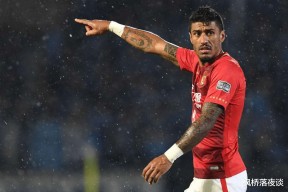 爱游戏正版-切尔西训练开放日，关键时刻外线爆发引欢呼，亚冠在即，医务组通报恢复(山东泰山亚冠梦幻开局)